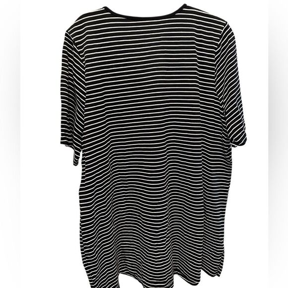 NWT Catherines Supreme Plus Size Black White Striped V Neck Blouse - Size 18/20W - Picture 6 of 7